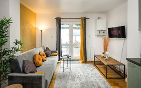 Serviced Apartment In Finchley Road